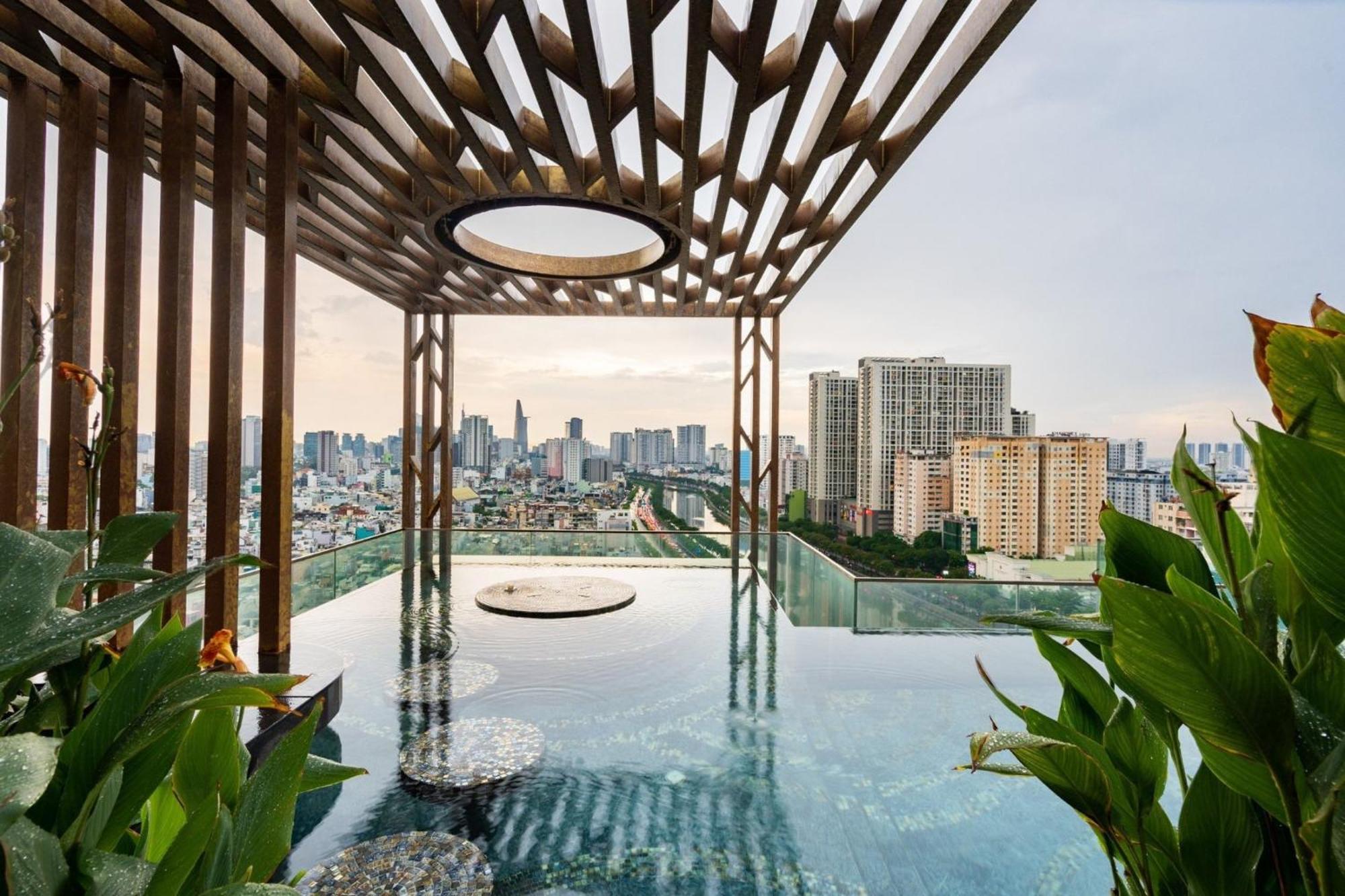 Exclusive 2-3 Bedroom Apartment In District 1 Free Pool Gym Sauna Ho Chi Minh City Exterior photo