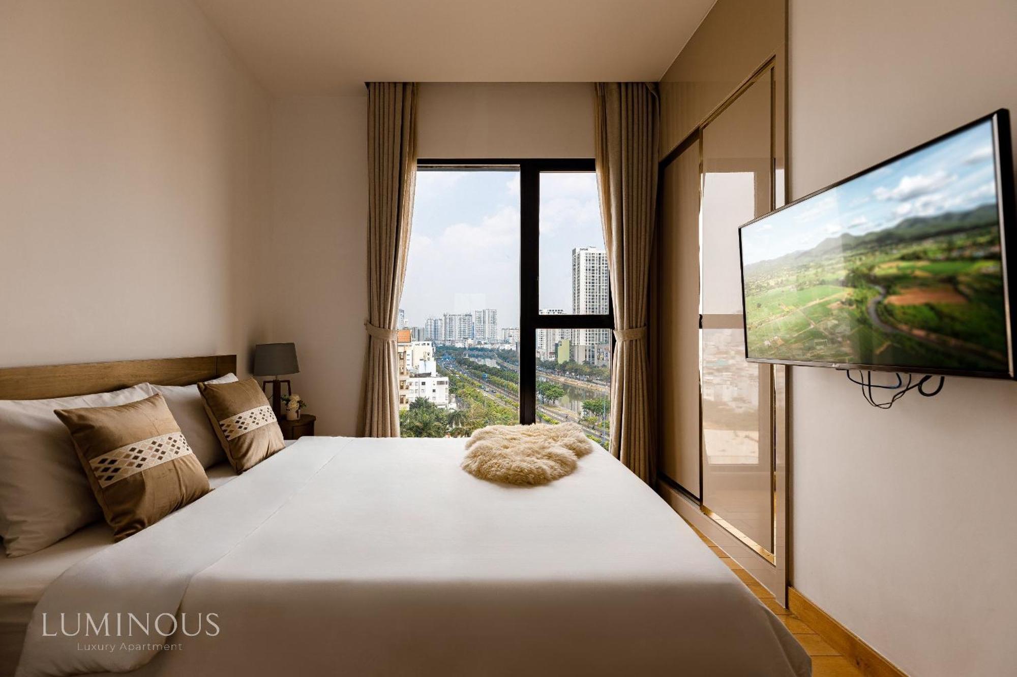 Exclusive 2-3 Bedroom Apartment In District 1 Free Pool Gym Sauna Ho Chi Minh City Exterior photo
